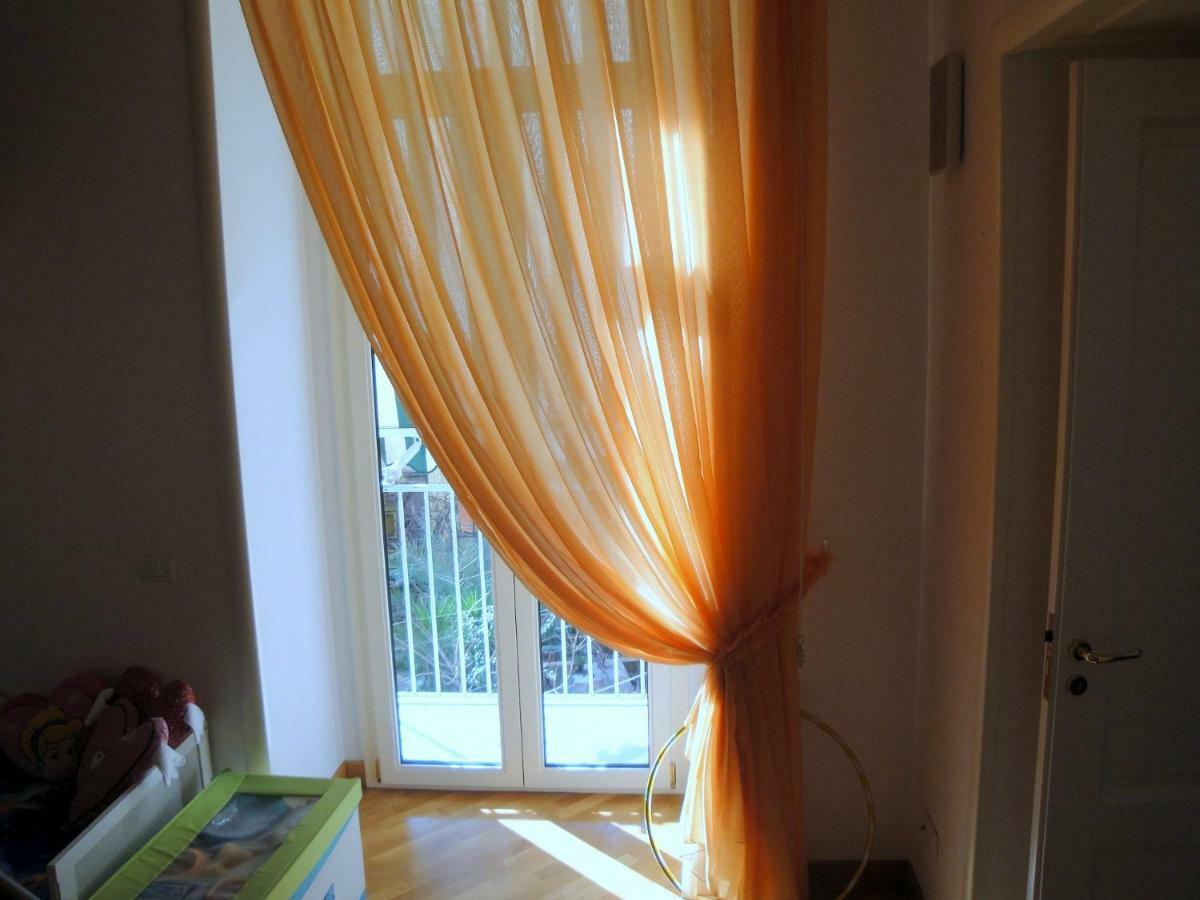 Mezzocannone Holiday House 那不勒斯 外观 照片