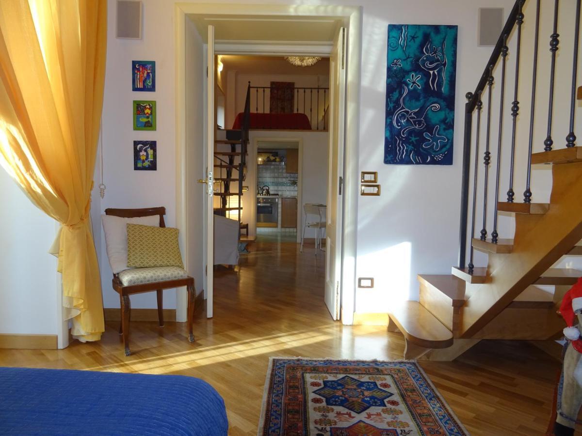 Mezzocannone Holiday House 那不勒斯 外观 照片