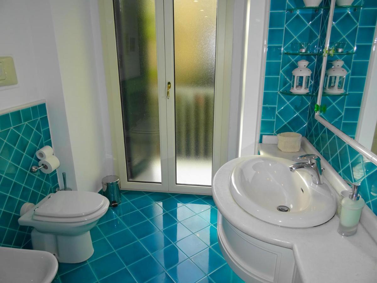 Mezzocannone Holiday House 那不勒斯 外观 照片