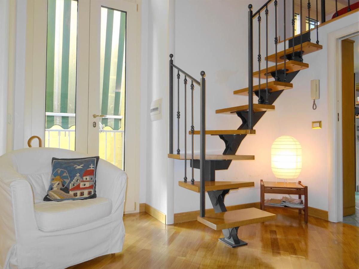 Mezzocannone Holiday House 那不勒斯 外观 照片